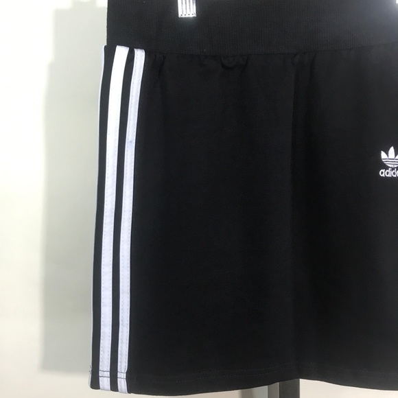 Adidas Black Three White Stripes Mini Skirt 27” Waist With Stretch Excellent - Picture 7 of 14